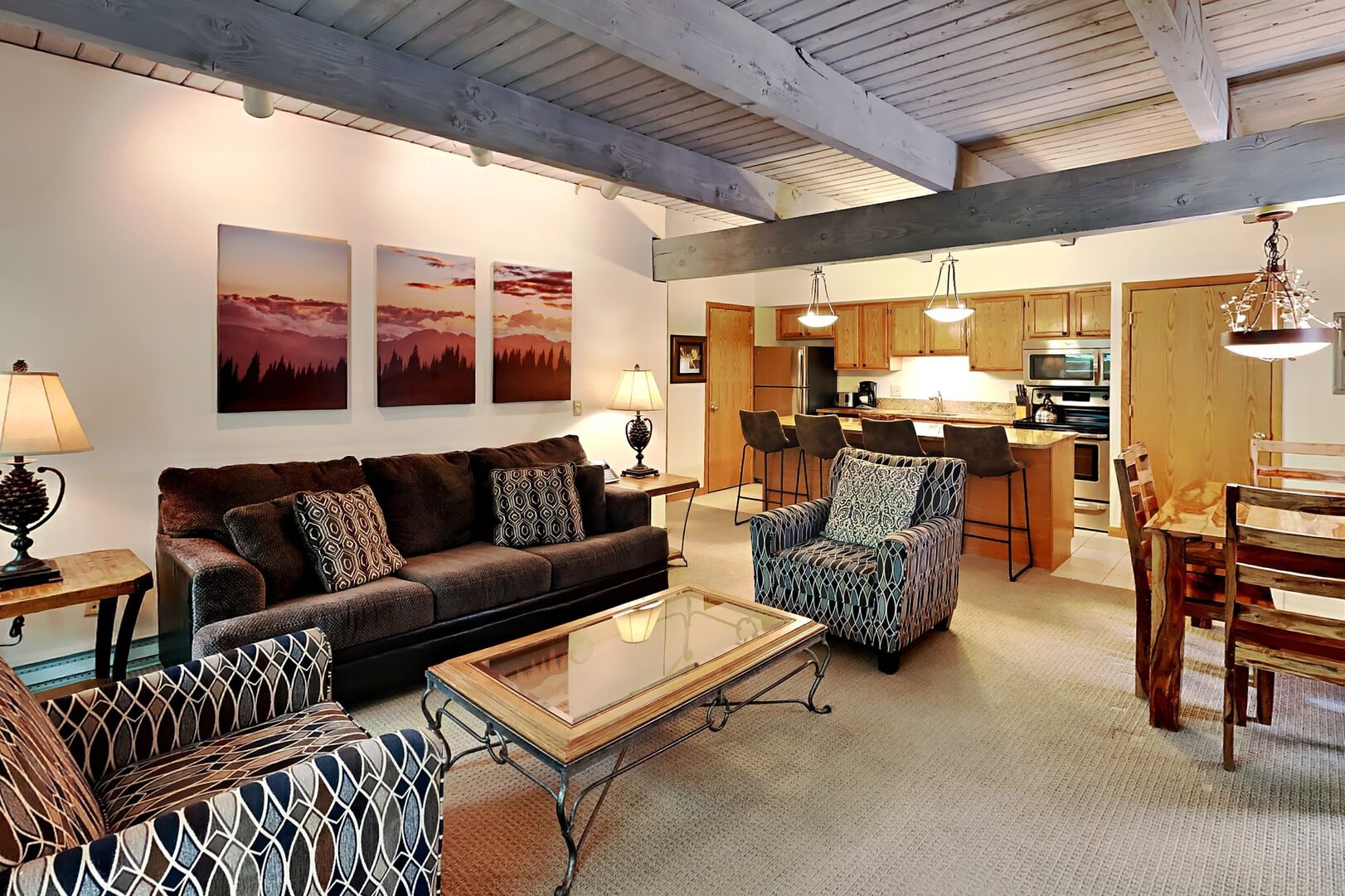 Enjoy a stay in our group rentals in Snowmass